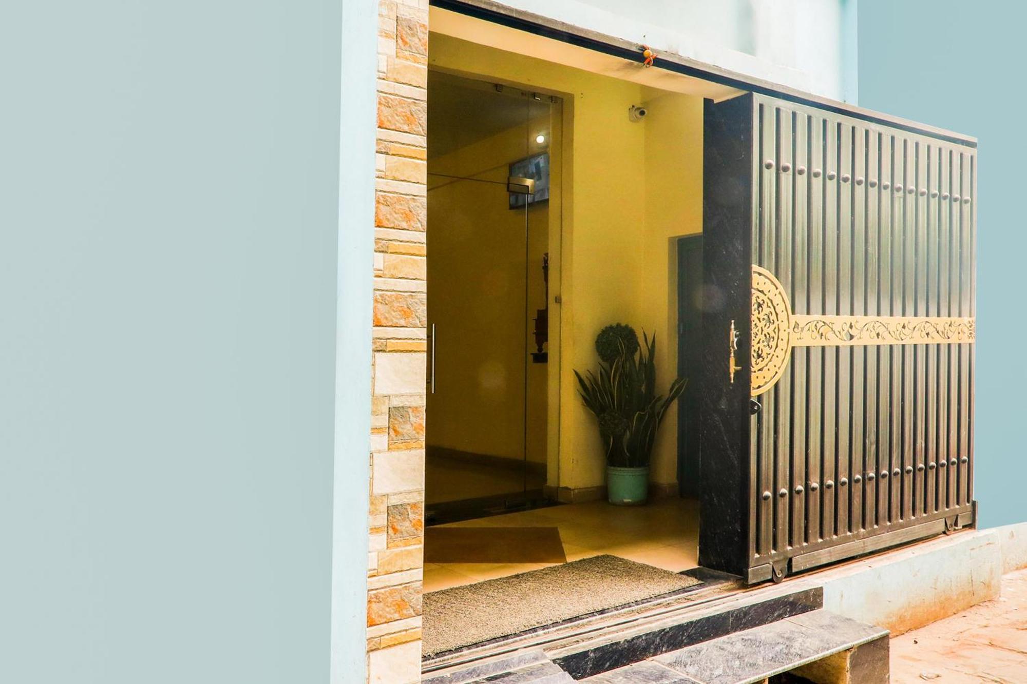 Hotel O Shree Hotel Mriduni Varanasi Dış mekan fotoğraf