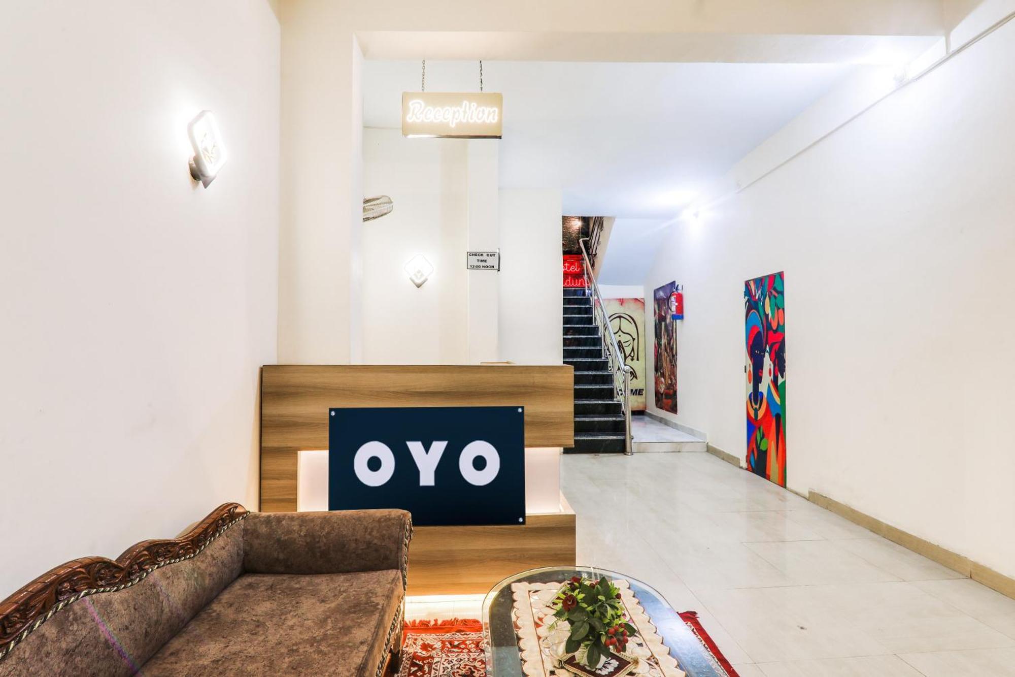 Hotel O Shree Hotel Mriduni Varanasi Dış mekan fotoğraf