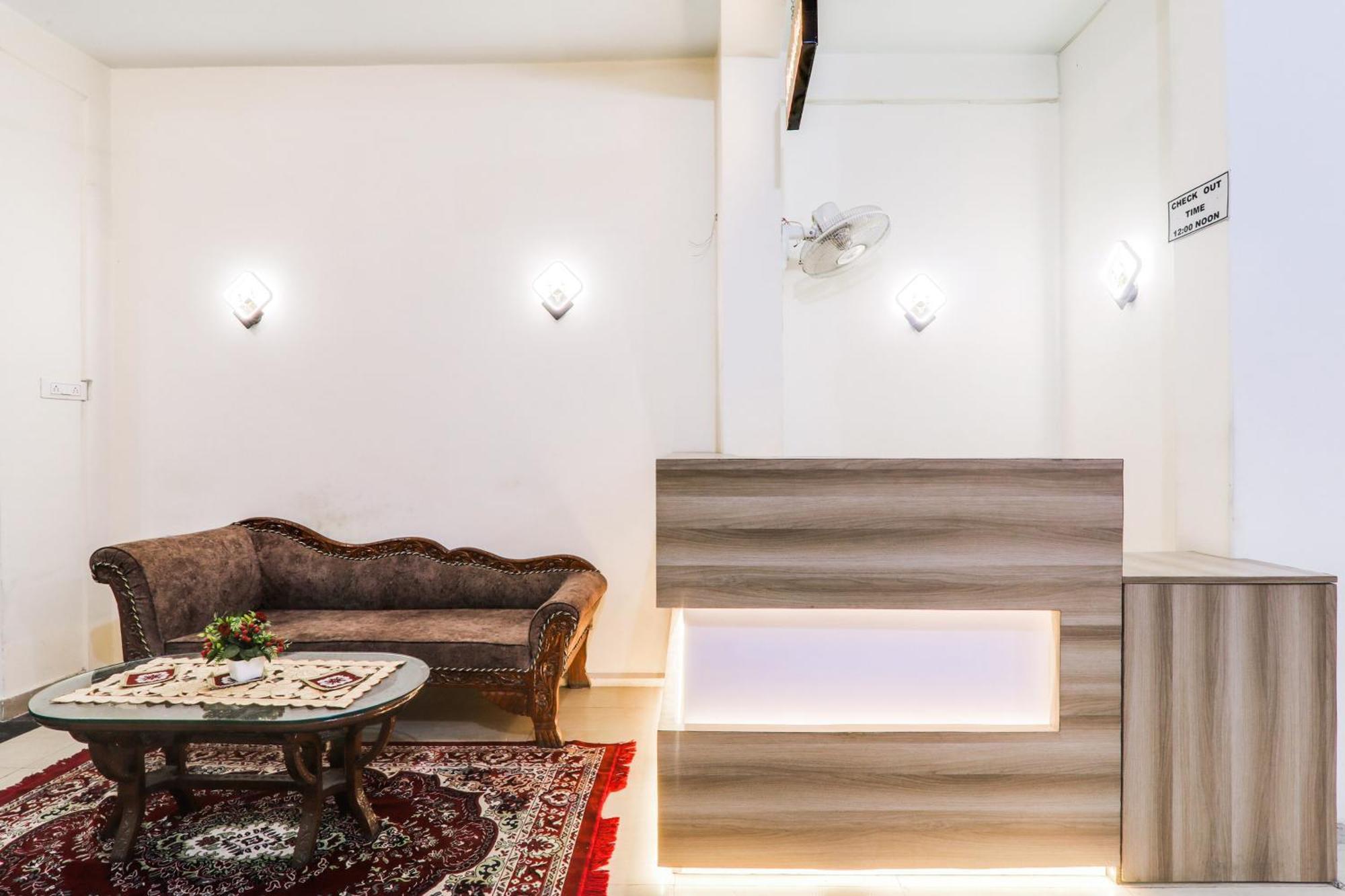Hotel O Shree Hotel Mriduni Varanasi Dış mekan fotoğraf